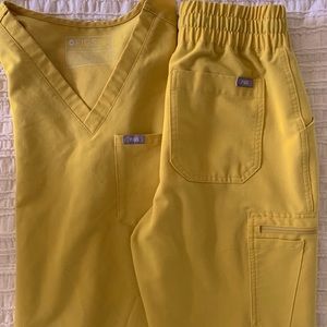 Figs Women Set - Light Gold XS